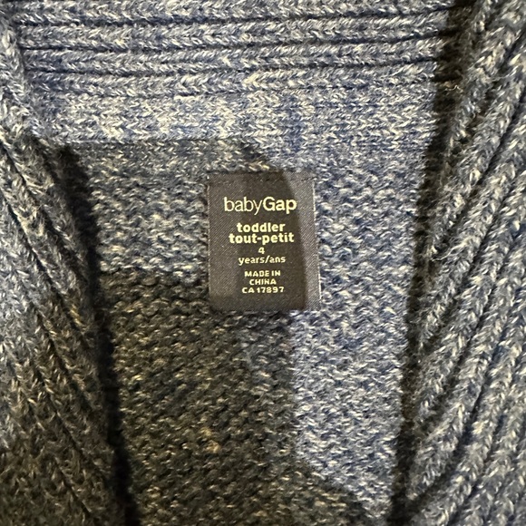 GAP • Toddler Blue Knit Shawl Collar Cardigan Sweater - Picture 2 of 7